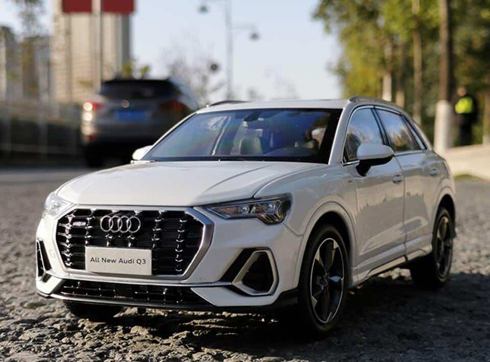 Coches Miniatura Audi Q3 (1:18)
