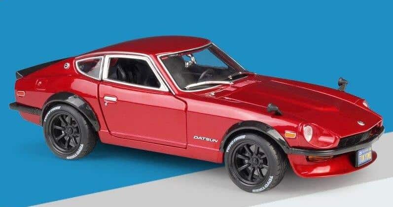 Coches Miniatura Datsun 240Z (1:18)