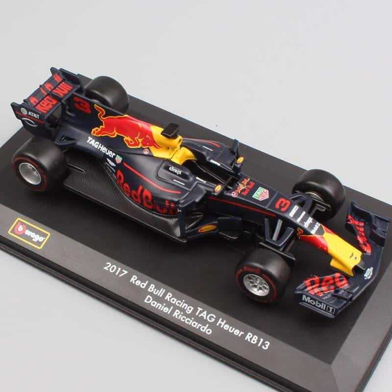 Coches Miniatura F1 Daniel Ricciardo (1:32)