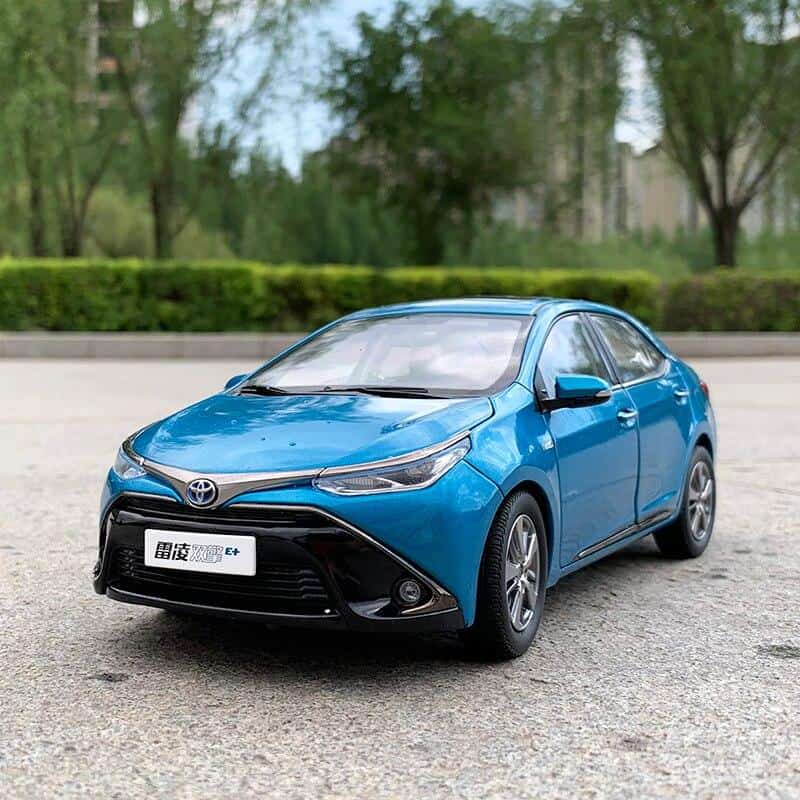 Coches Miniatura Toyota Ralink (1:18)
